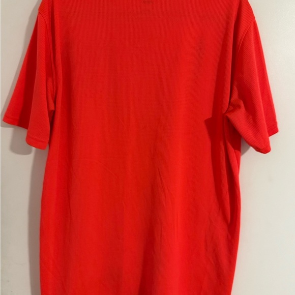 Puma Bold Red Tee with Iconic Logo - Picture 2 of 3